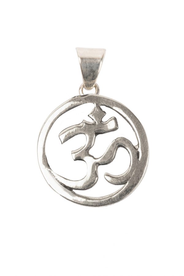 AUM pendant