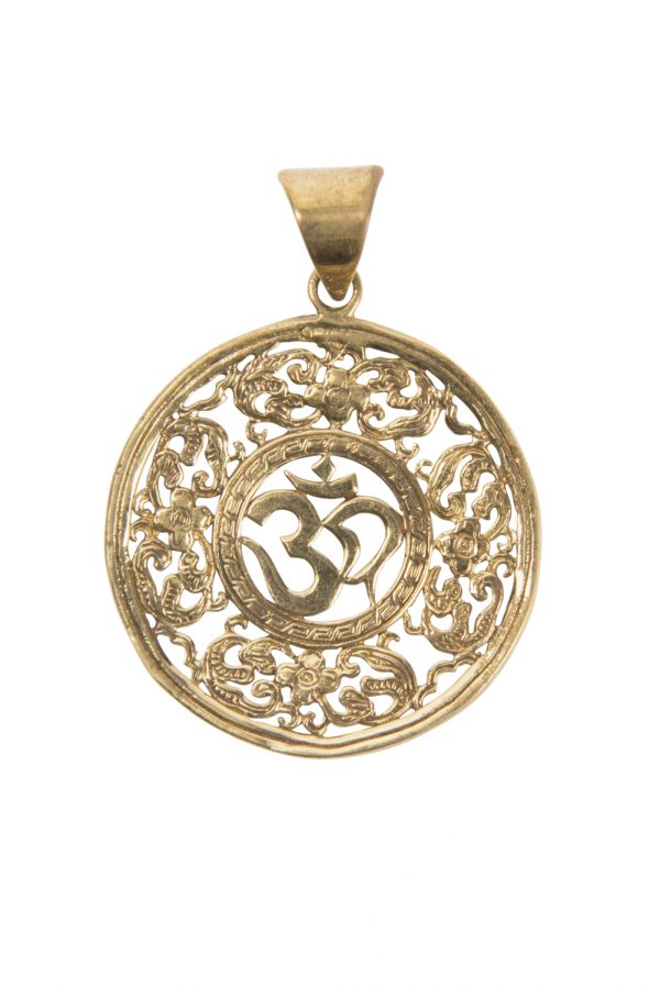 AUM pendant